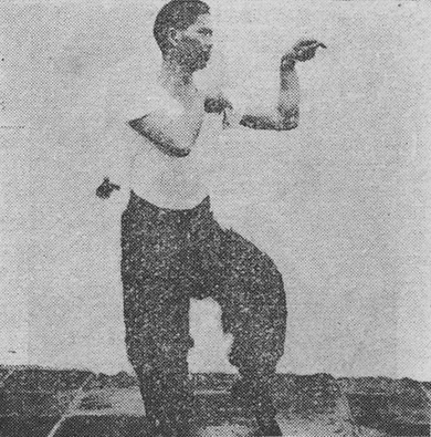 Posture 3 : la mante saisit la cigale — planche 3 de l&rsquo;édition de 1947