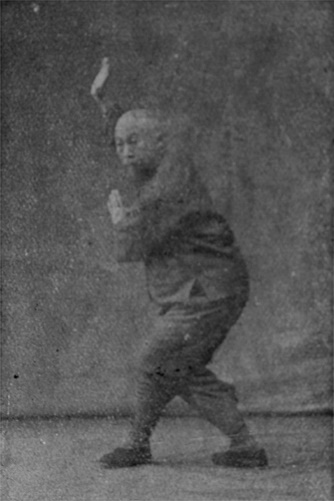 paume qui suit la force à gauche, 1re partie (photographie de 1937)