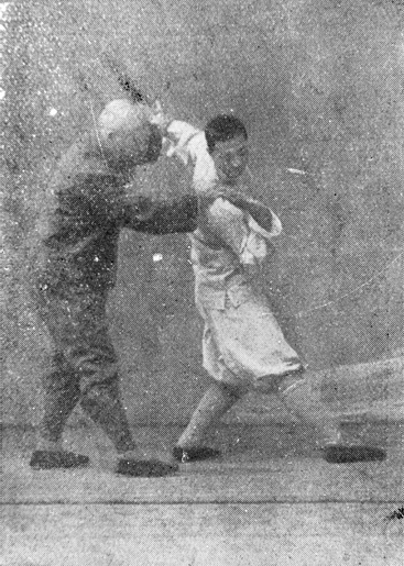 Technique de qinna 5, photographie de Chen Weiming publiée en 1937