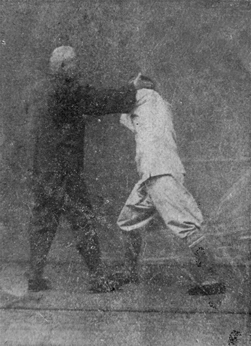 Technique de qinna 10, photographie de Chen Weiming publiée en 1937