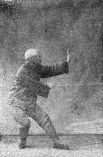 changement de paume simple à gauche, 1re partie (photographie de 1937)