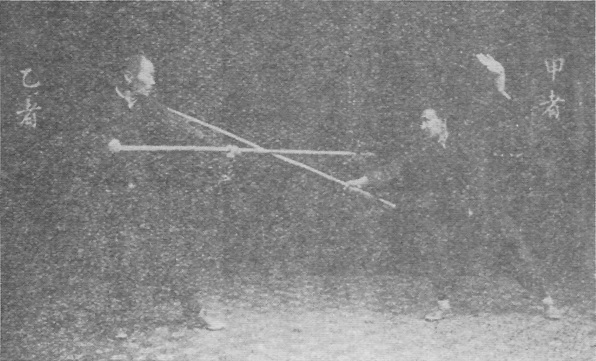 Planche 27 de l&rsquo;édition de 1930 : La tête du bâton fend vers l&rsquo;avant, B crochète vers l&rsquo;extérieur