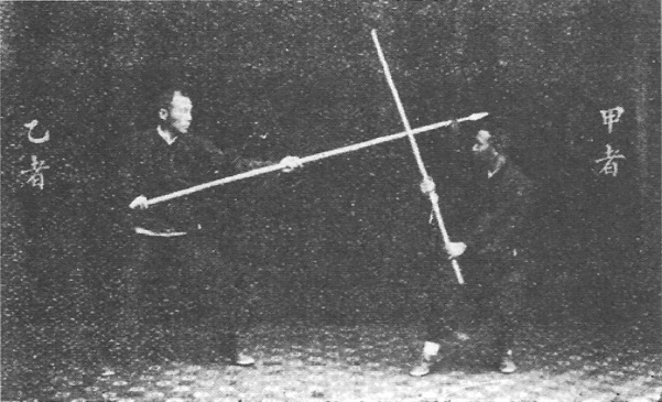 Planche 41 de l&rsquo;édition de 1930 : A recule le pied droit et tire le bâton vers la droite