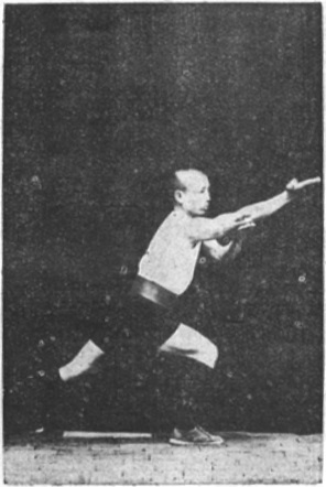 Posture 34, la paume de face, planche de l&rsquo;édition de 1929
