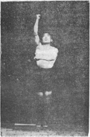 Posture 43, le poing qui transperce, planche de l&rsquo;édition de 1929