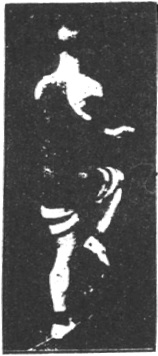 Figure 129 du manuel original de 1922 (教門彈腿圖說) — Septième ligne : le double appui, la jambe en croix (第七路\u3000雙稱十字腿)