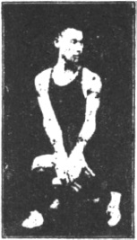 Figure 143 du manuel original de 1922 (教門彈腿圖說) — Huitième ligne : se planter et frapper du pied comme une roue qui tourne (第八路\u3000庄跥如轉環)