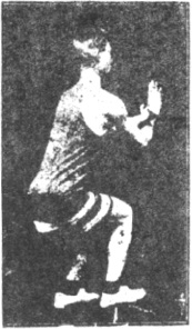 Figure 164 du manuel original de 1922 (教門彈腿圖說) — Neuvième ligne : heurter et verrouiller, forcer la porte (第九路\u3000碰鎖重閃門)