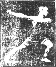 Figure 22 du manuel original de 1922 (教門彈腿圖說) — Première ligne : frapper et balayer comme une palanche (第一路\u3000衝掃似扁擔)