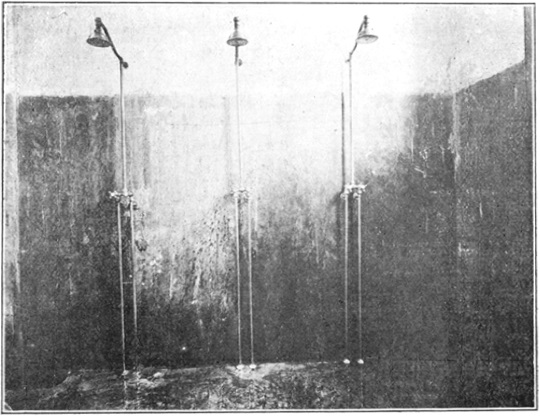 Les douches du deuxième bain