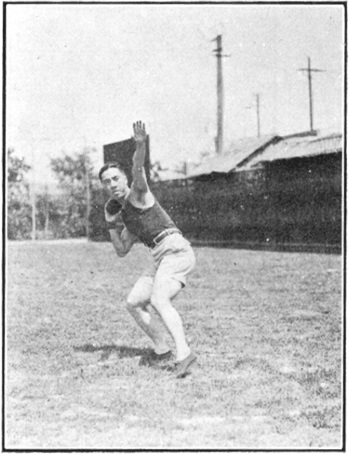 Photographie de lancer du poids au Jingwu, Annales du Jingwu 1919