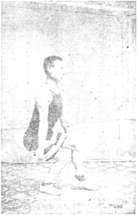 Figure 2 : les crochets s’ouvrent à gauche et à droite