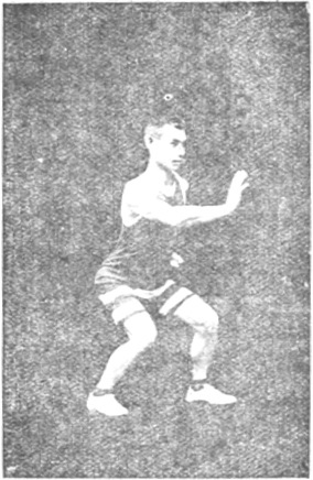 Figure 3 : la paume en feuille de lotus frappant du talon
