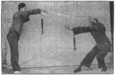 Planche 1 de l’appendice du Kunwu jian pu (昆吾劍譜) : la technique « pousser » (托式), édition de 1935