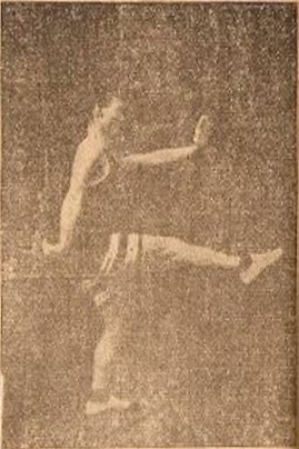 Posture 13, jambe élastique, édition de 1928