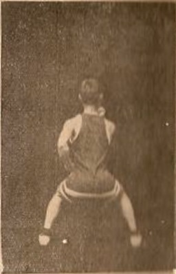 Posture 5, enrouler le coude droit en posture du cavalier, édition de 1928