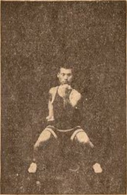Posture 7, enrouler le coude gauche en posture du cavalier, édition de 1928