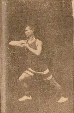 Posture 16, avancer, coude au creux du cœur, édition de 1928