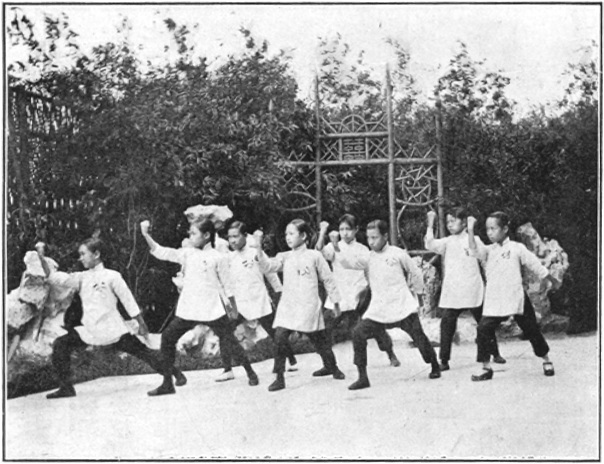 Séance de cours à l’École primaire du Guangdong, photographie 2
