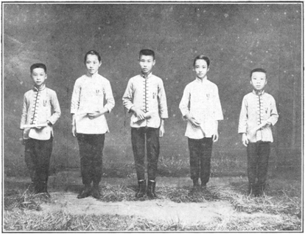 Les lauréats de la classe de boxe de l’École primaire du Guangdong