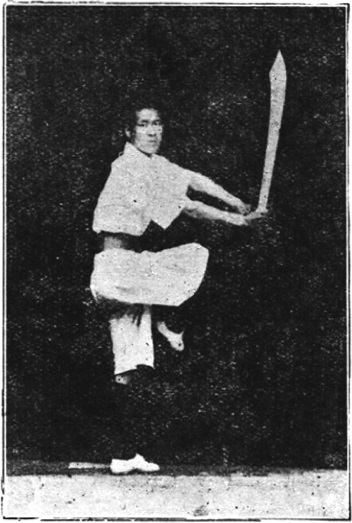Figure 32 : la posture d&rsquo;hameçonner, le genou droit levé
