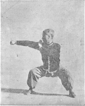 Posture 31 : position du cavalier, le poing de complément à droite — planche de l&rsquo;édition de 1958