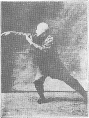 Planche de l&rsquo;édition de 1933 : Chen Weiming, figure 12 — « le fouet unique », en pivotant