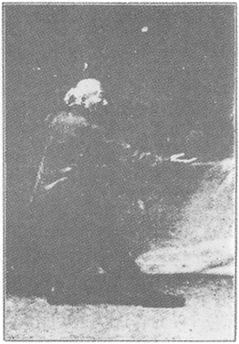 Planche de l&rsquo;édition de 1933 : Chen Weiming, figure 52 — « reculer en chassant le singe », en reculant