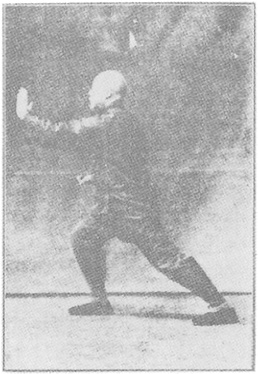 Planche de l&rsquo;édition de 1933 : Chen Weiming, figure 68 — « le poing qui détourne le corps » (pie shen chui)