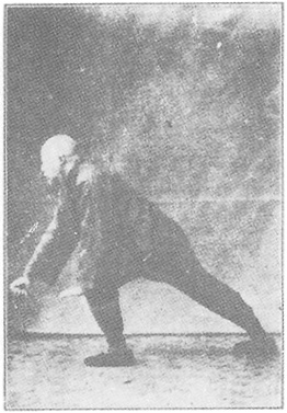 Planche de l&rsquo;édition de 1933 : Chen Weiming, figure 100 — « frôler le genou, pas tordu »