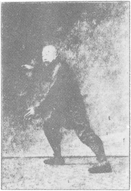 Planche de l&rsquo;édition de 1933 : Chen Weiming, figure 142 — « le cheval sauvage secoue sa crinière », les mains se rejoignent