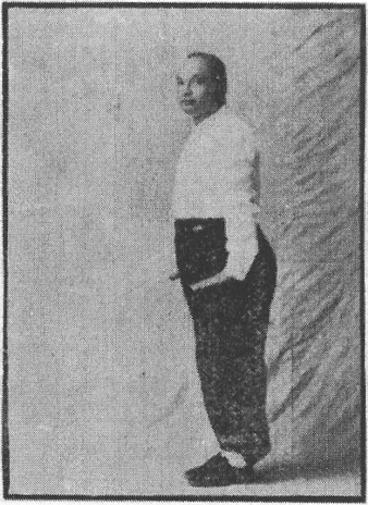 Figure 51 du « Tantui jiangyi » (1935) — posture de clôture, retour à l&rsquo;état initial (第五十一圖\u3000收式還原)