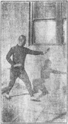 Figure 2 du livre : forme de paume du poing qui fend