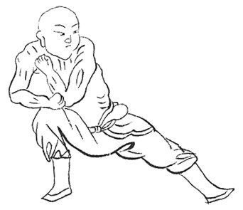 Deuxième posture : les deux mains enlacent le singe du cœur